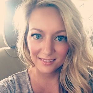 Meet your Posher, Jeanette